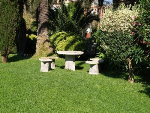Hotel Hostal Del Sol Sant Feliu de Guíxols Extérieur photo