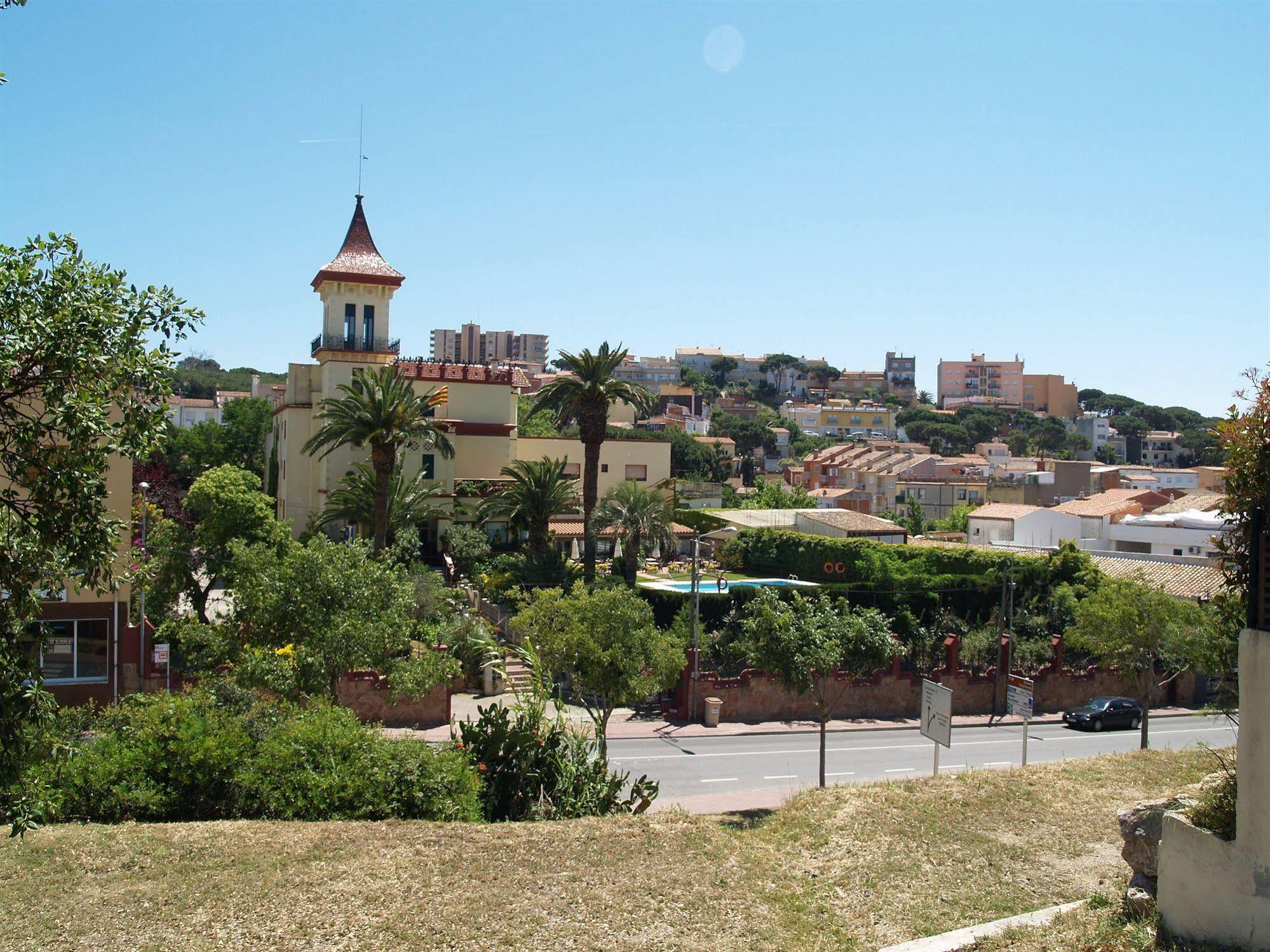 Hotel Hostal Del Sol Sant Feliu de Guíxols Extérieur photo